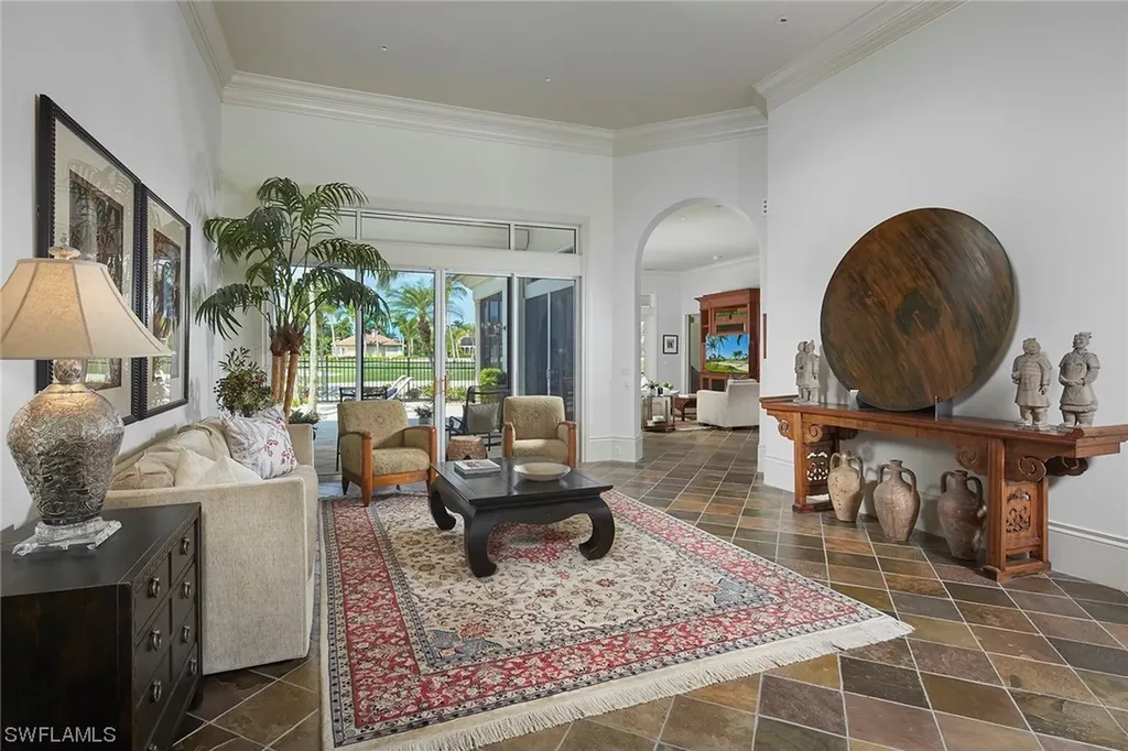 1735 Venezia Way Naples FL 34105