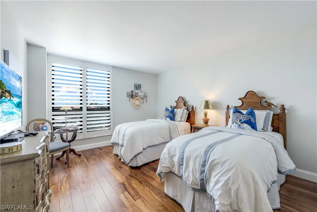 3115 Gulf Shore Boulevard N Naples FL 34103