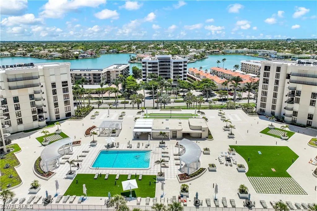 3115 Gulf Shore Boulevard N Naples FL 34103