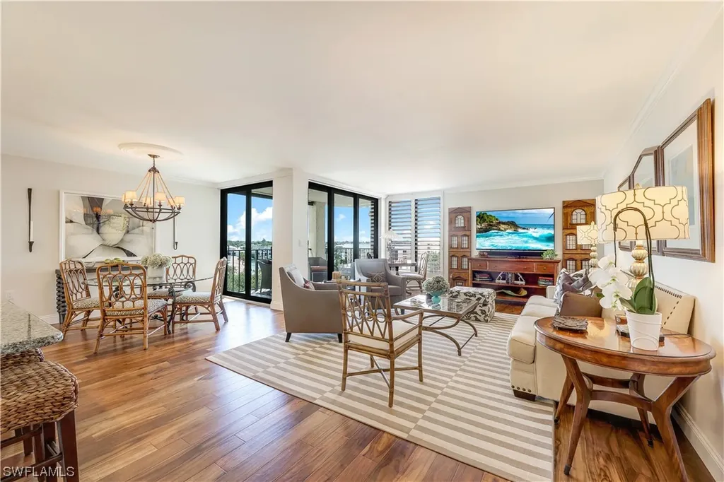 3115 Gulf Shore Boulevard N Naples FL 34103