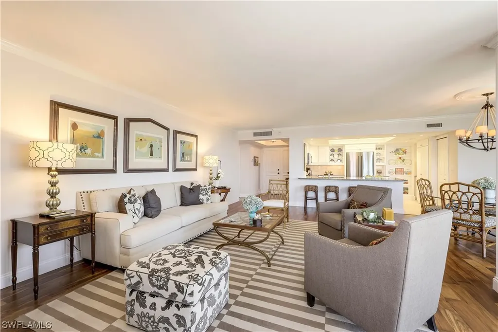 3115 Gulf Shore Boulevard N Naples FL 34103