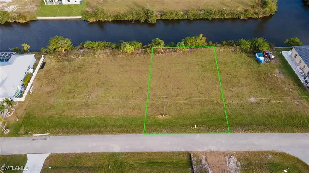 1317 NW 14th Avenue Cape Coral FL 33993