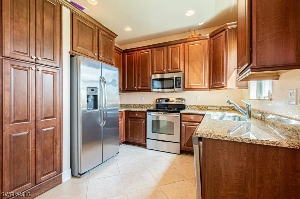 11077 Yellow Poplar Drive Fort Myers FL 33913