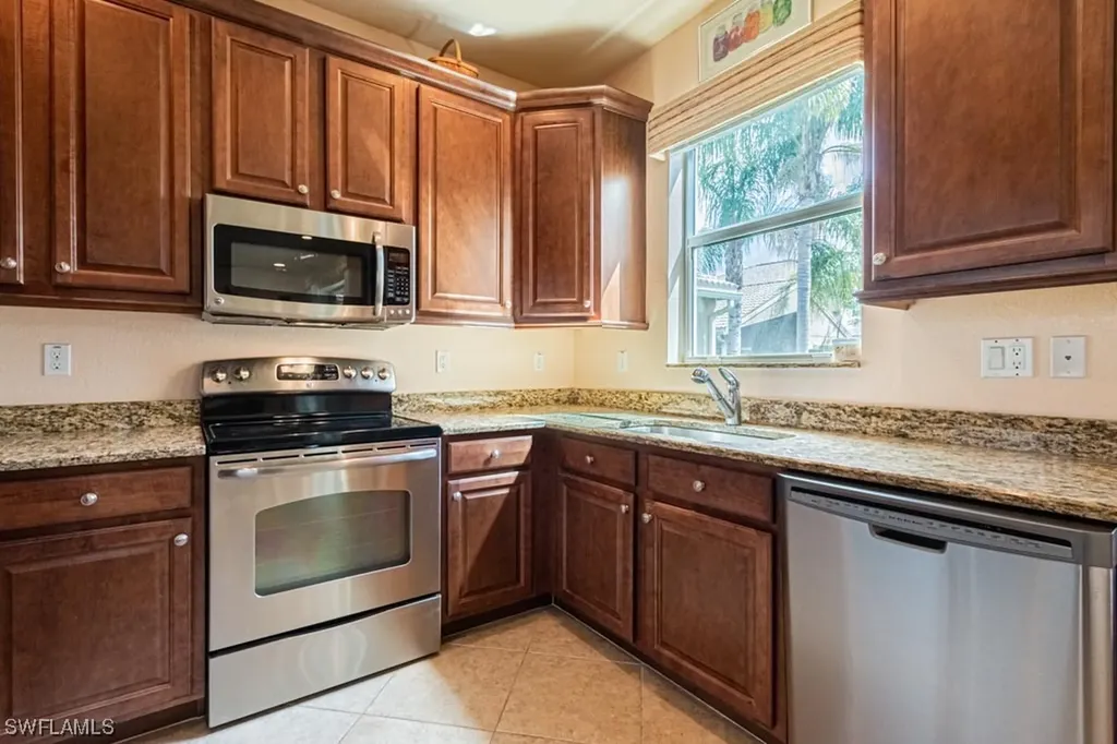 11077 Yellow Poplar Drive Fort Myers FL 33913