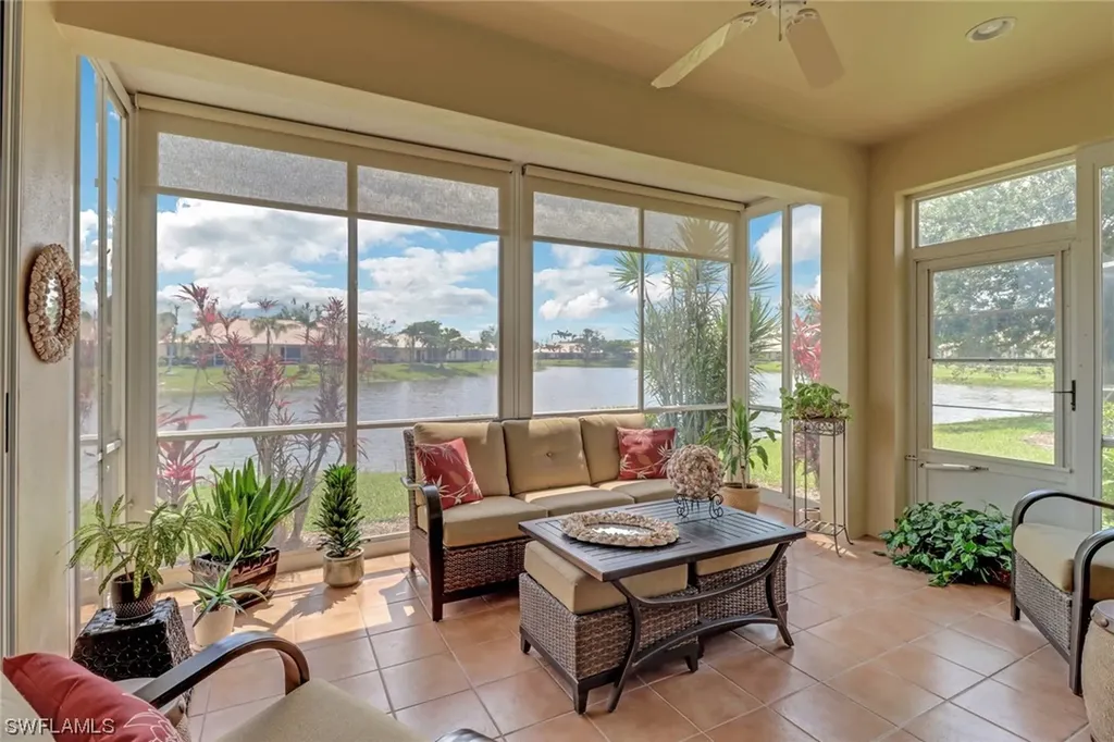 8957 Bristol Bend Fort Myers FL 33908