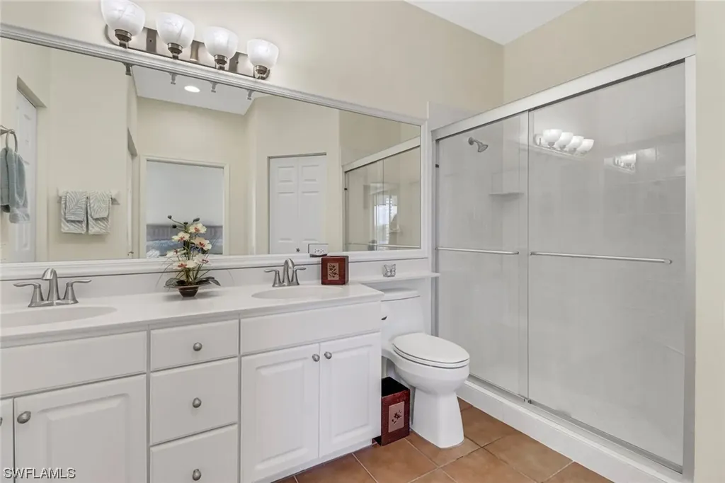 8957 Bristol Bend Fort Myers FL 33908