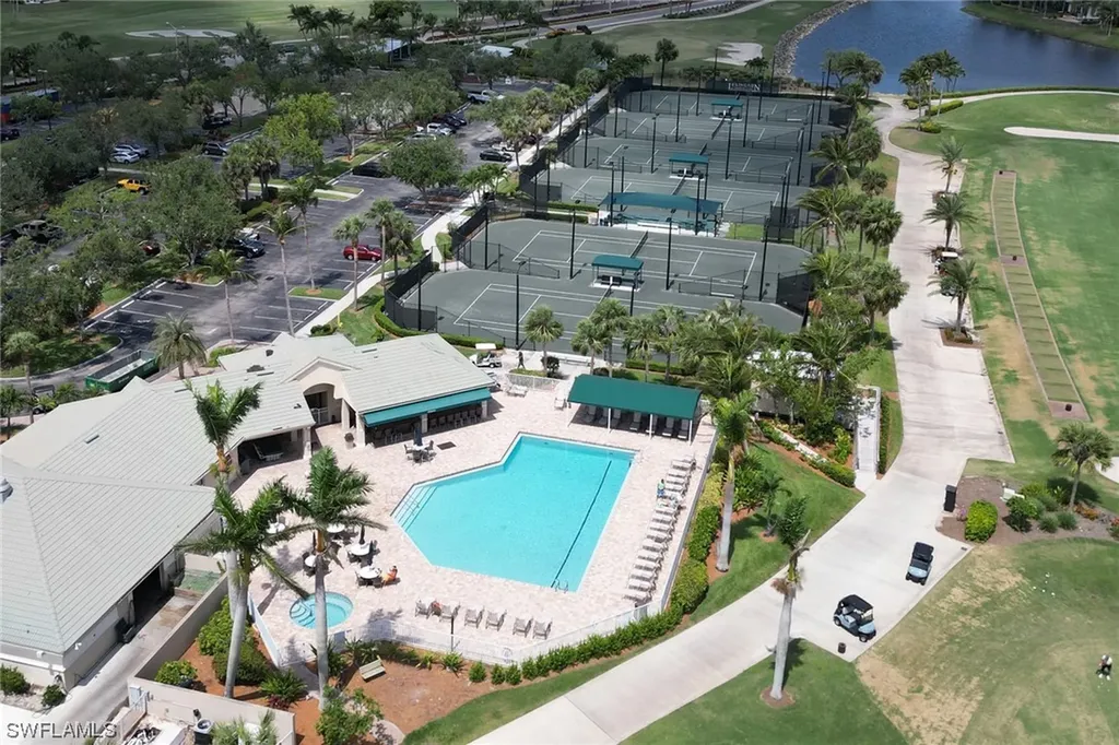 8957 Bristol Bend Fort Myers FL 33908