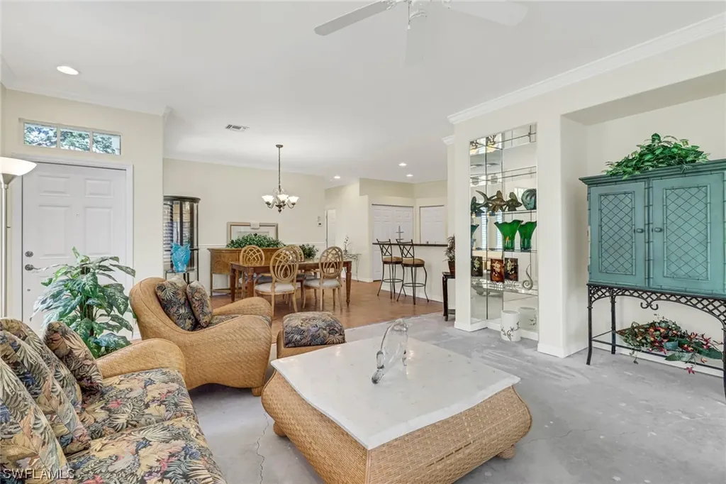 8957 Bristol Bend Fort Myers FL 33908