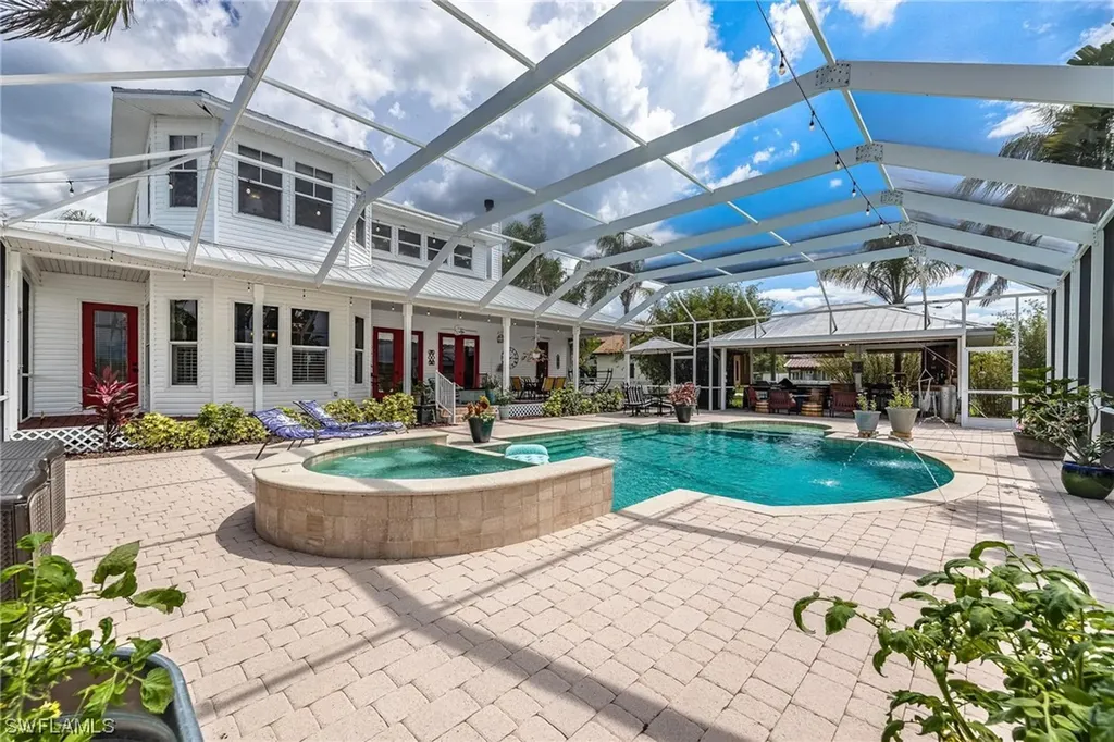 1323 Frontier Circle Labelle FL 33935