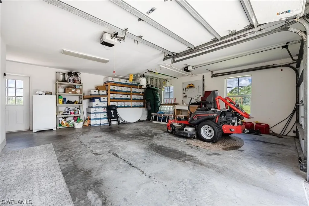 1323 Frontier Circle Labelle FL 33935