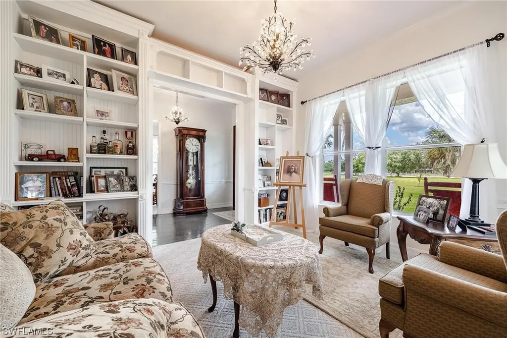 1323 Frontier Circle Labelle FL 33935