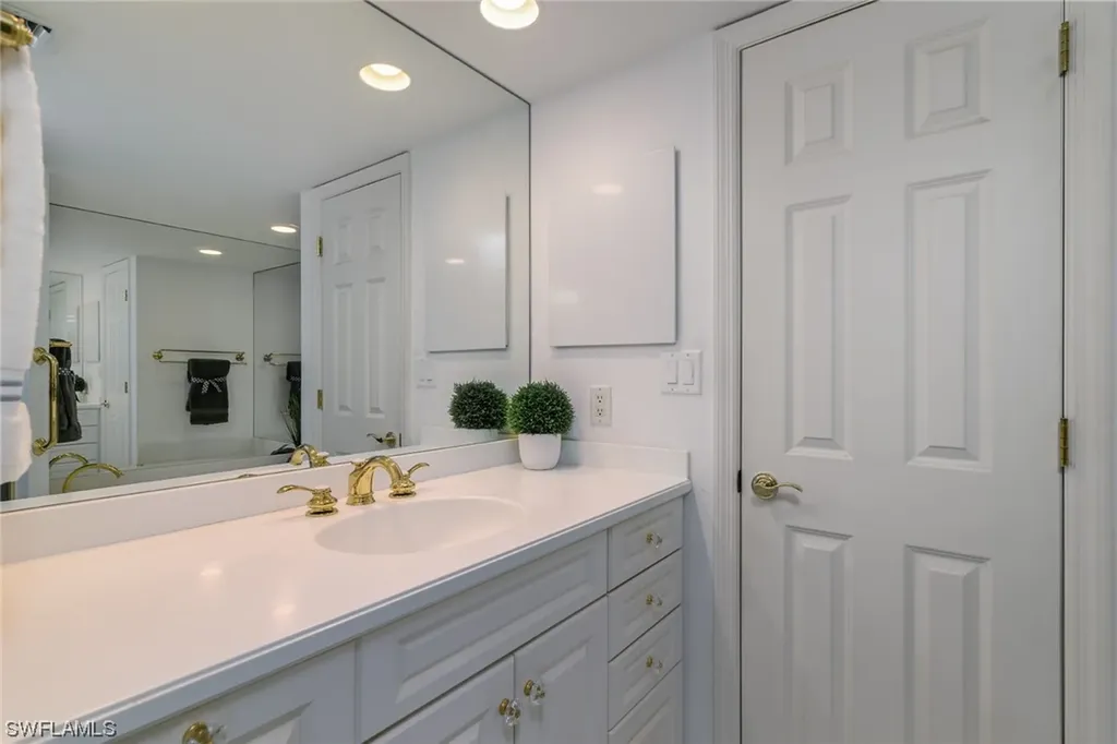 4901 Gulf Shore Boulevard N Naples FL 34103