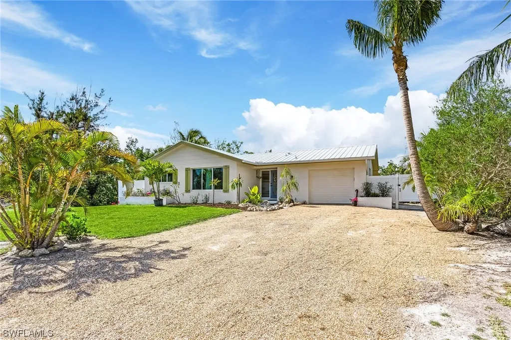 1643 Bunting Lane Sanibel FL 33957