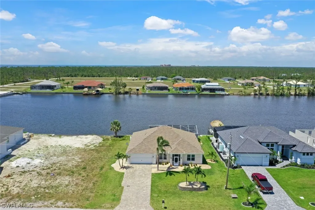 4319 NW 39th Street Cape Coral FL 33993