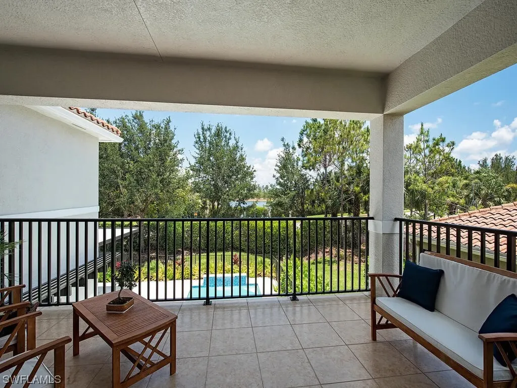 3054 Hudson Terrace Naples FL 34119