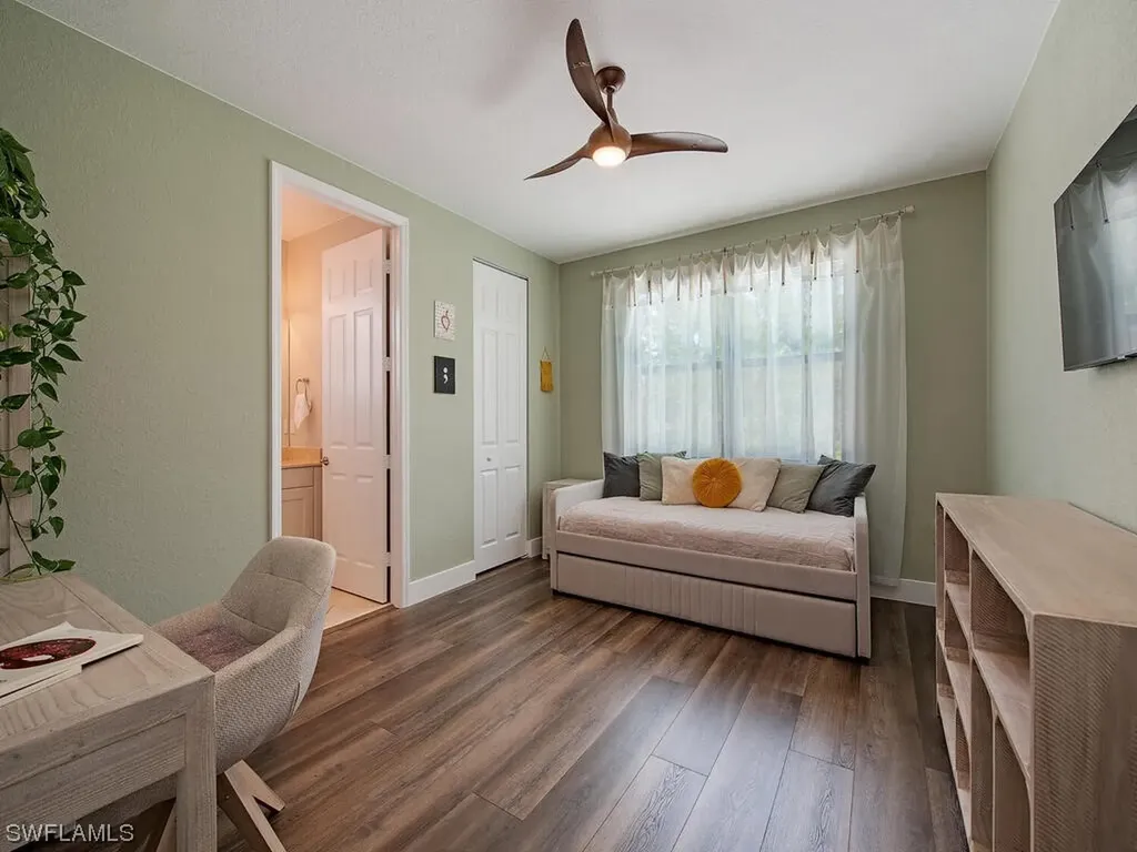 3054 Hudson Terrace Naples FL 34119