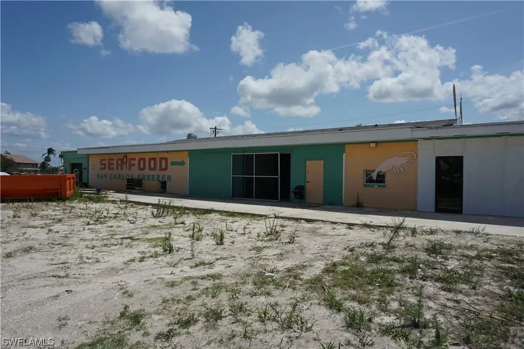870 Buttonwood Drive Fort Myers Beach FL 33931