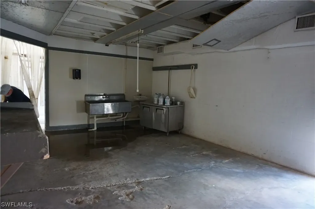 870 Buttonwood Drive Fort Myers Beach FL 33931