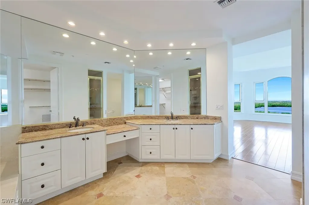 4811 Island Pond Court Bonita Springs FL 34134