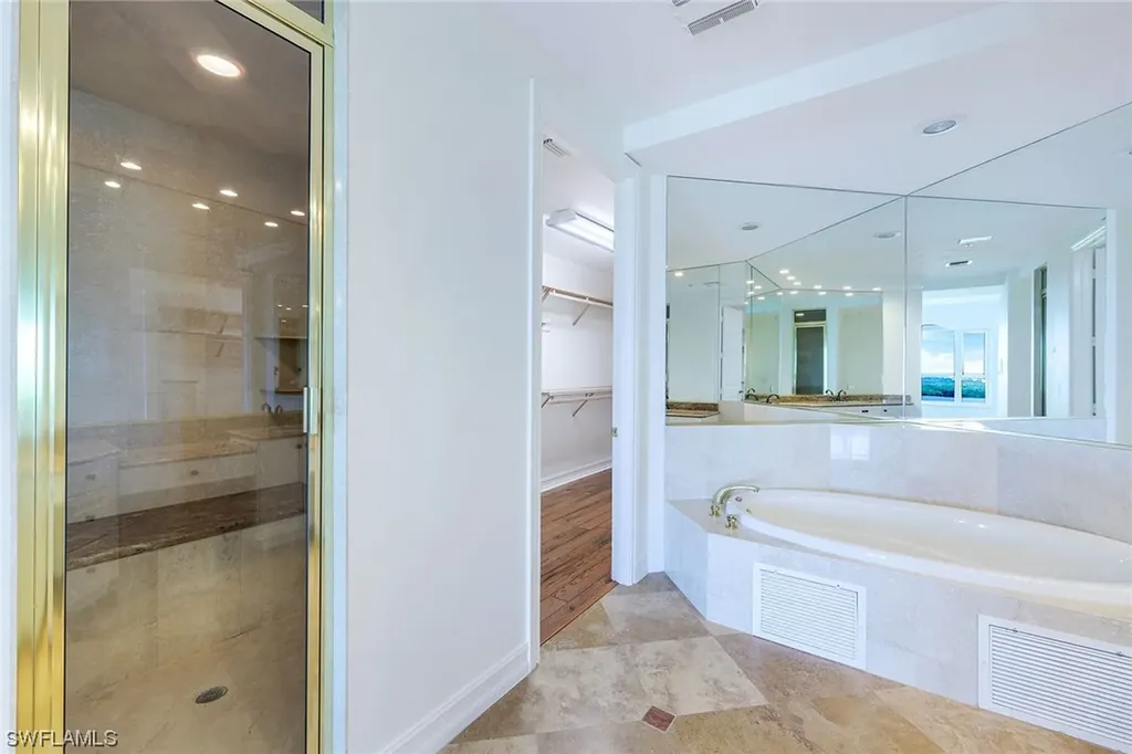 4811 Island Pond Court Bonita Springs FL 34134