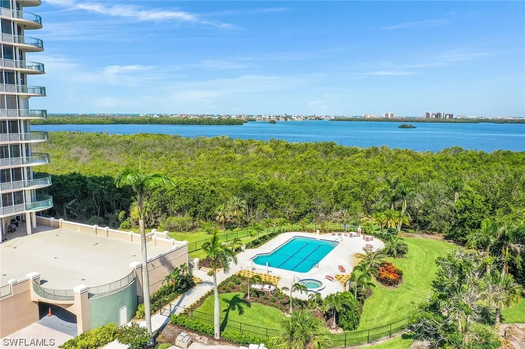 4811 Island Pond Court Bonita Springs FL 34134