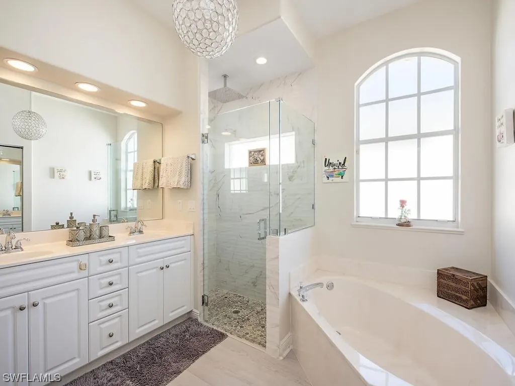 8098 Tauren Court Naples FL 34119