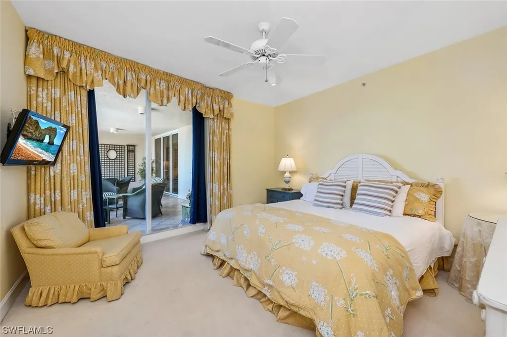 8665 Bay Colony Drive Naples FL 34108