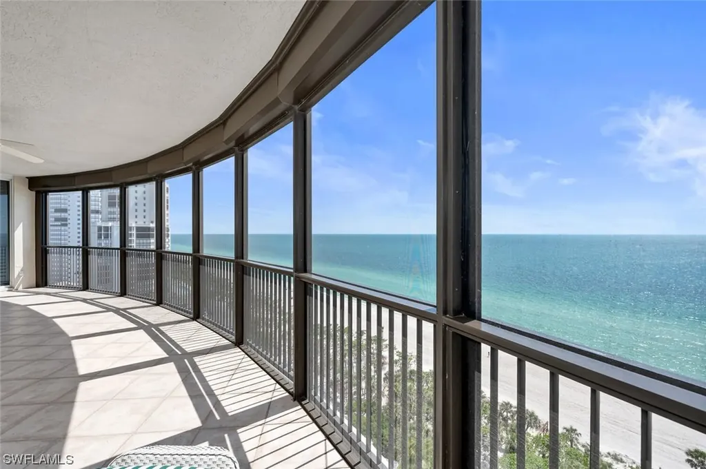 8665 Bay Colony Drive Naples FL 34108