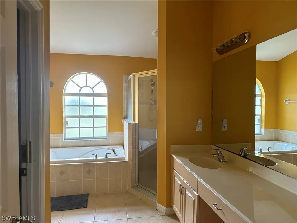 1602 SW 14th Street Cape Coral FL 33991