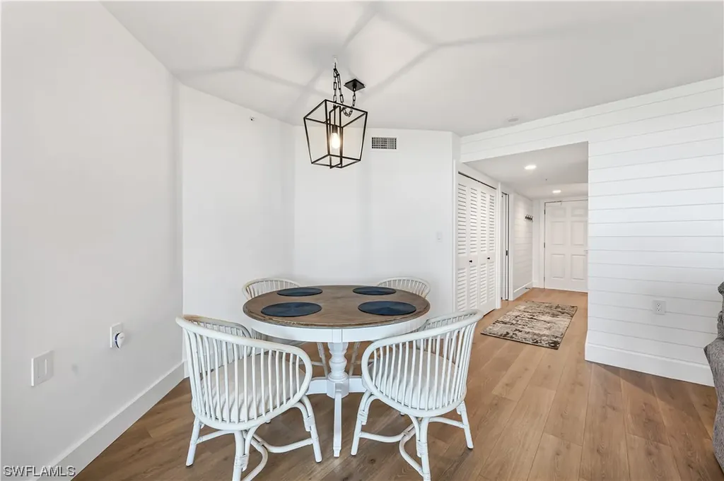 50 Seagate Drive Naples FL 34103