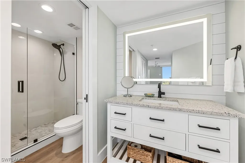 50 Seagate Drive Naples FL 34103