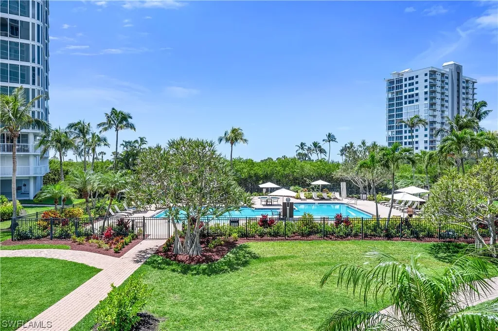 50 Seagate Drive Naples FL 34103
