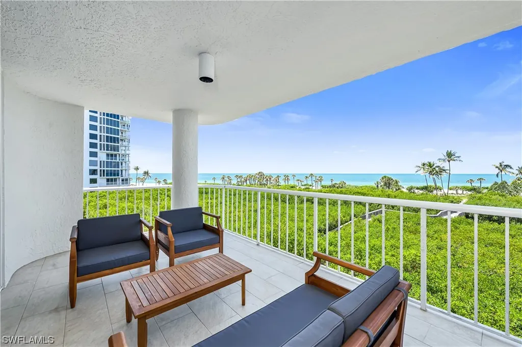 50 Seagate Drive Naples FL 34103
