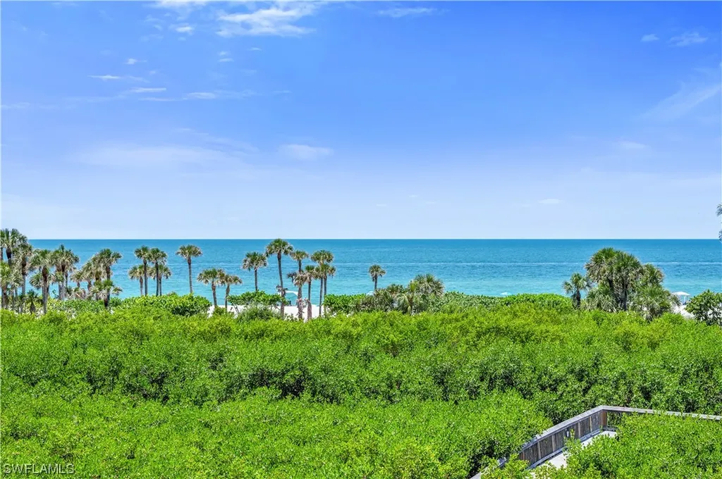 50 Seagate Drive Naples FL 34103