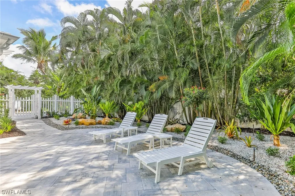 11461 Old Lodge Lane Captiva FL 33924