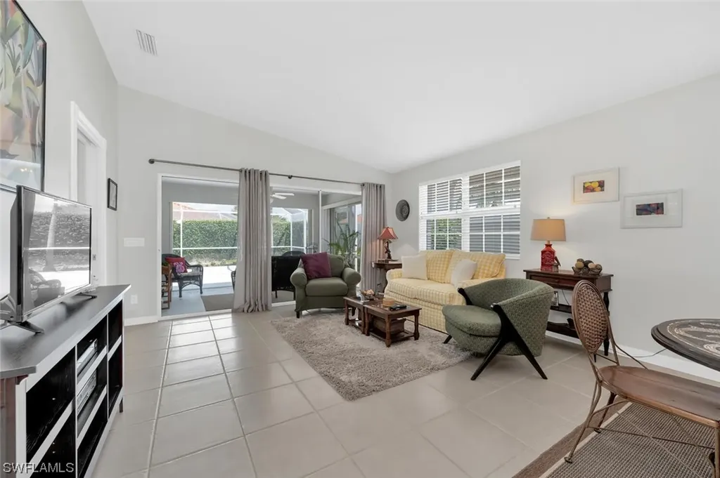 4888 Lasqueti Way Naples FL 34119