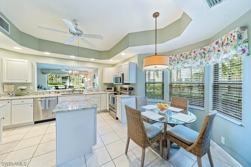 4435 Dover Court Naples FL 34105