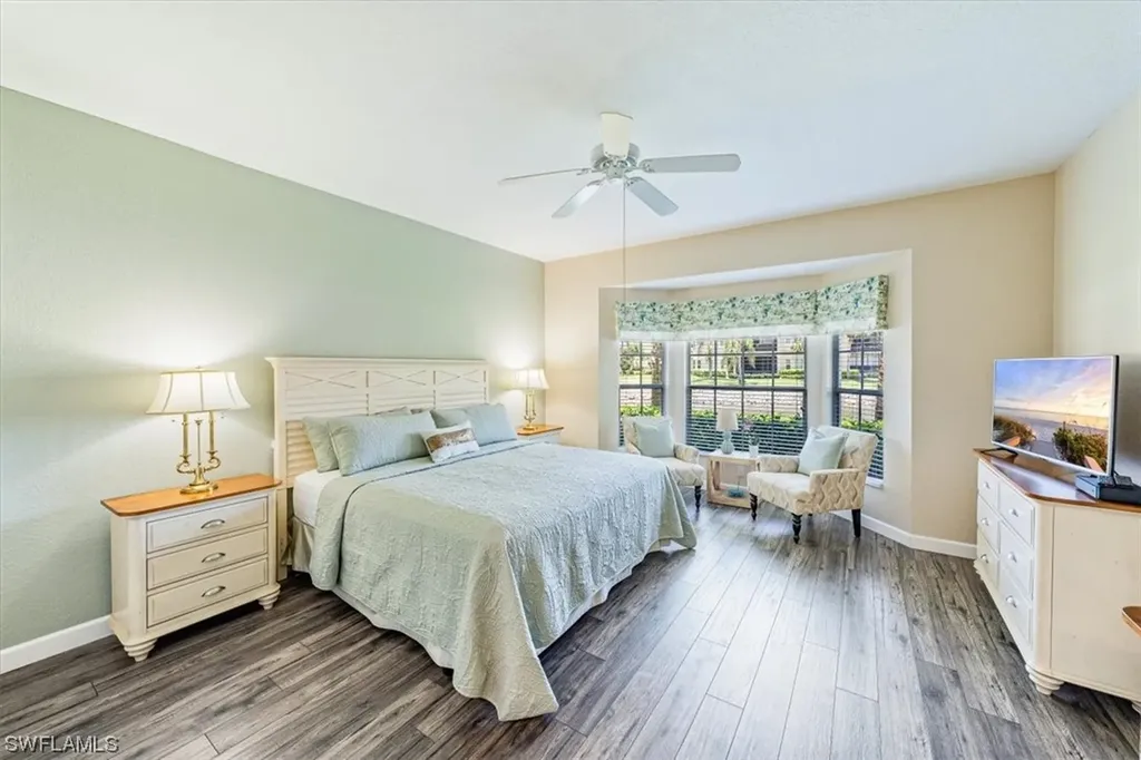 4435 Dover Court Naples FL 34105