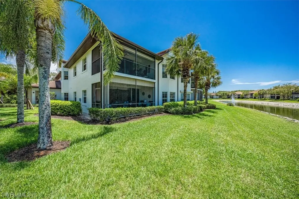 4435 Dover Court Naples FL 34105