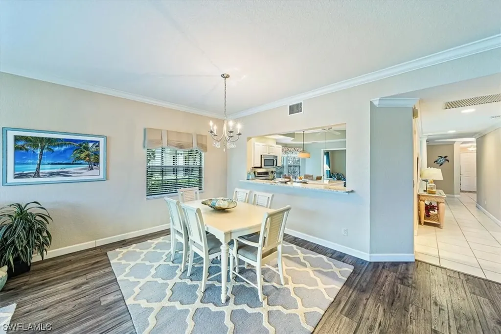 4435 Dover Court Naples FL 34105