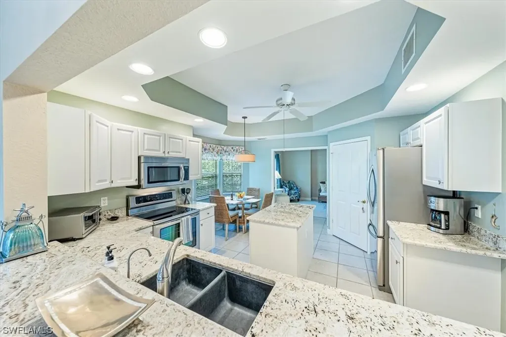 4435 Dover Court Naples FL 34105