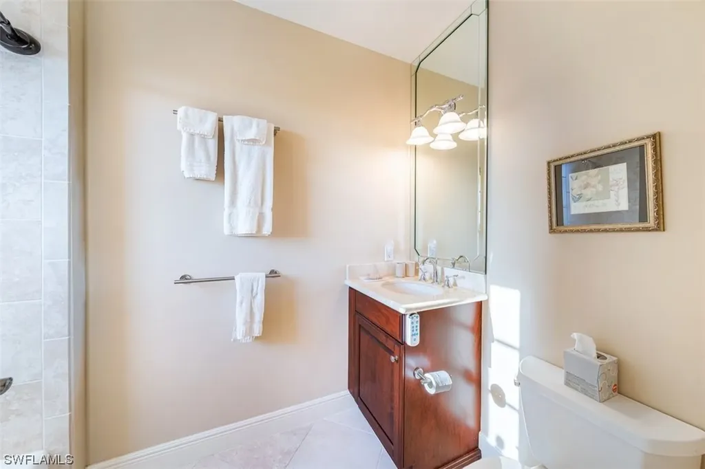580 El Camino Real Naples FL 34119