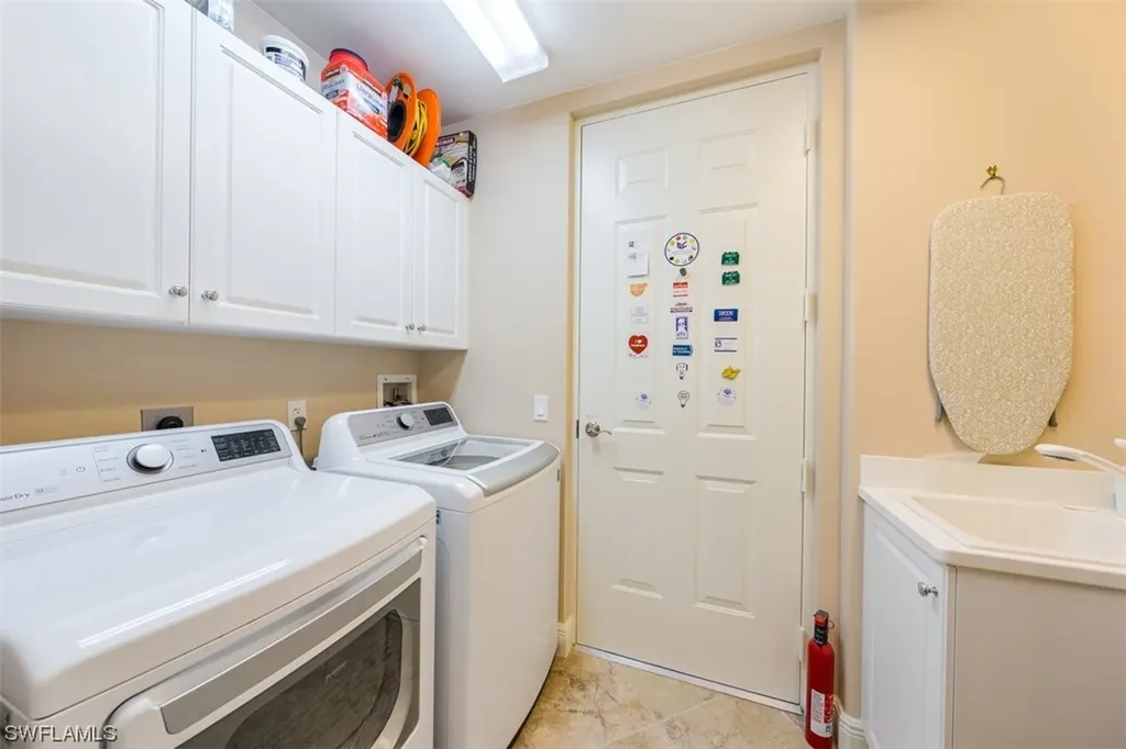 580 El Camino Real Naples FL 34119