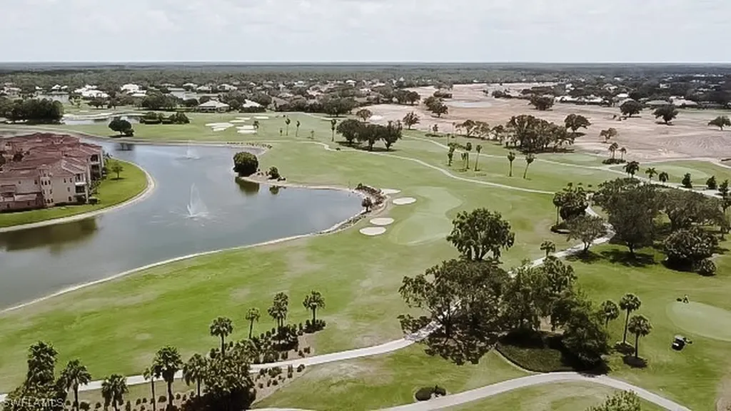 580 El Camino Real Naples FL 34119