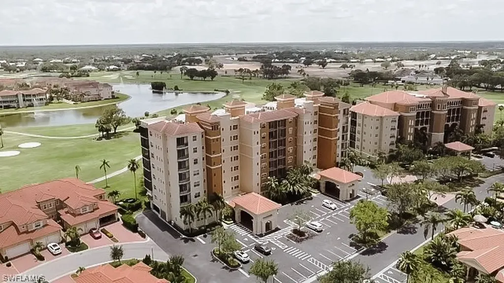 580 El Camino Real Naples FL 34119