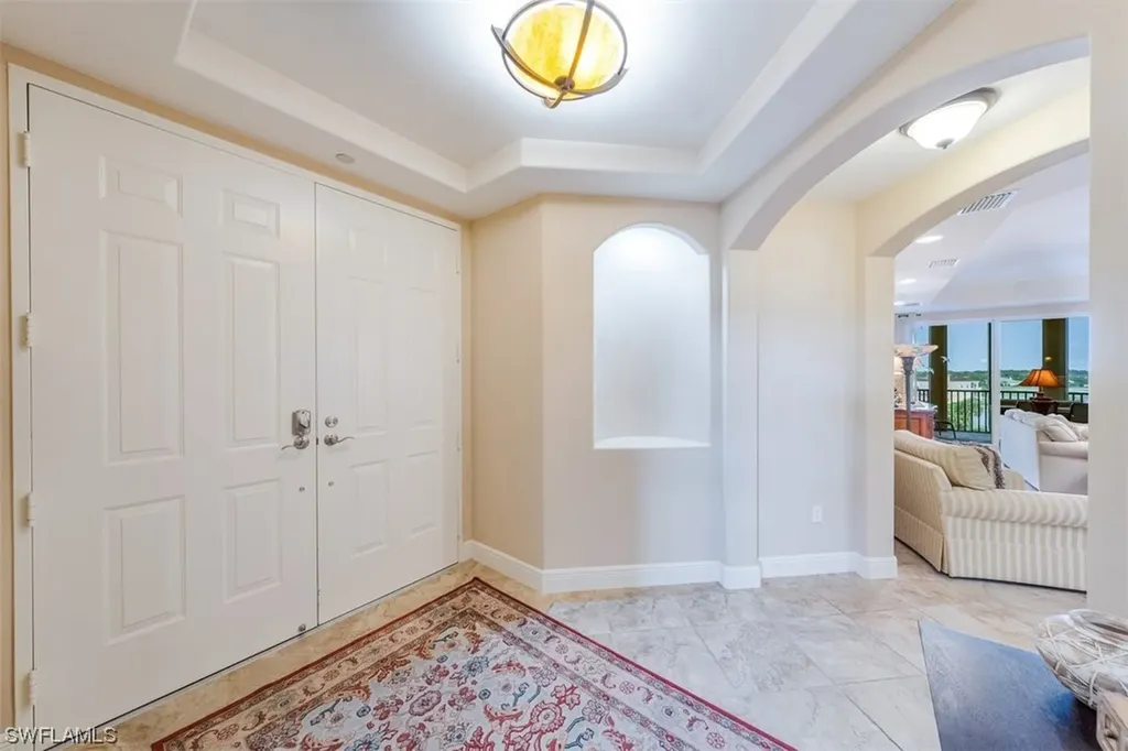 580 El Camino Real Naples FL 34119