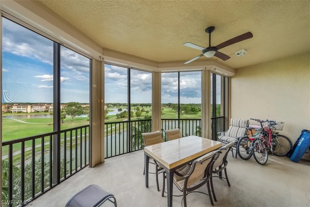 580 El Camino Real Naples FL 34119