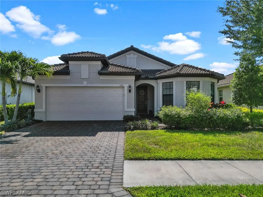 2118 Clementine Street Naples FL 34120