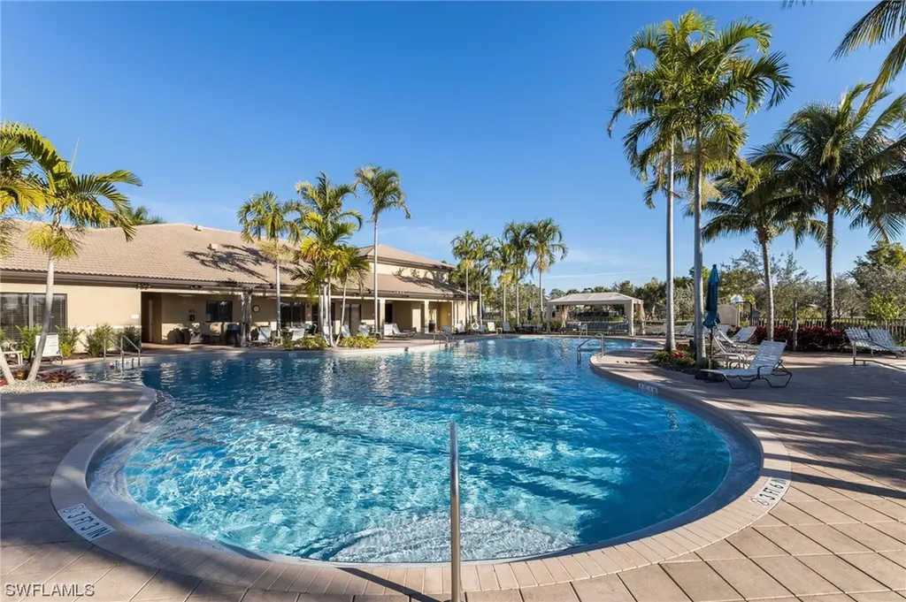 6506 Monterey Point Naples FL 34105