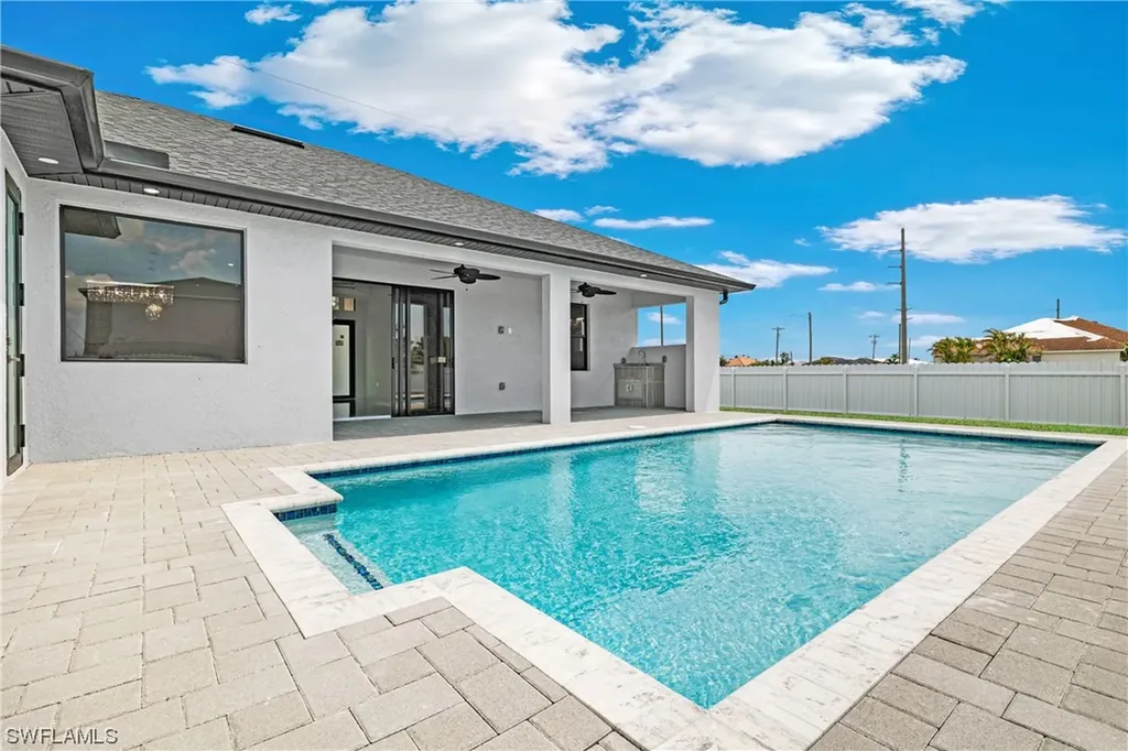 1016 Embers Parkway W Cape Coral FL 33993